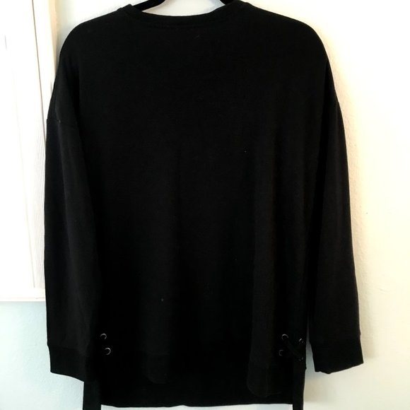 Cable & Gauge Black Sweater with Ties NWOT - Picture 4 of 5